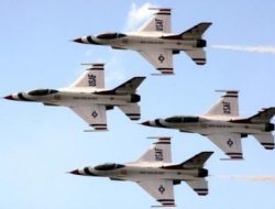 Jet Tempur F-16 Thunderbirds Jatuh, Pilot Berhasil Melontarkan Diri