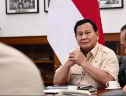 Prabowo Kumpulkan Pimpinan TNI di Istana
