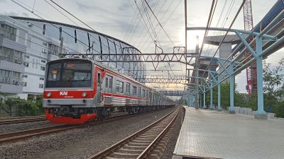 Pembangunan Stasiun JIS
