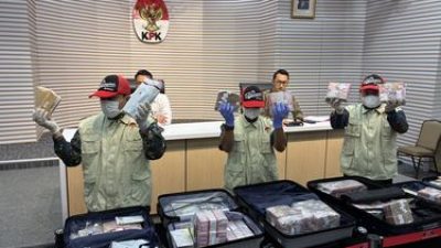 Koper Isi Rp5 Miliar