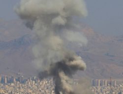 Tangki Bahan Bakar di Bandara Kuwait Terbakar Usai Dihantam Drone